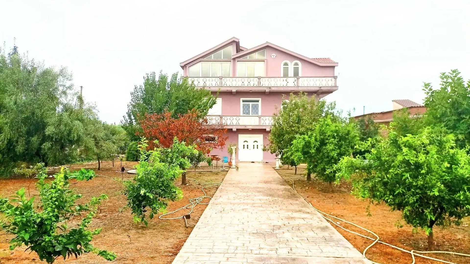 Villas Elona Best View Xhafzotaj